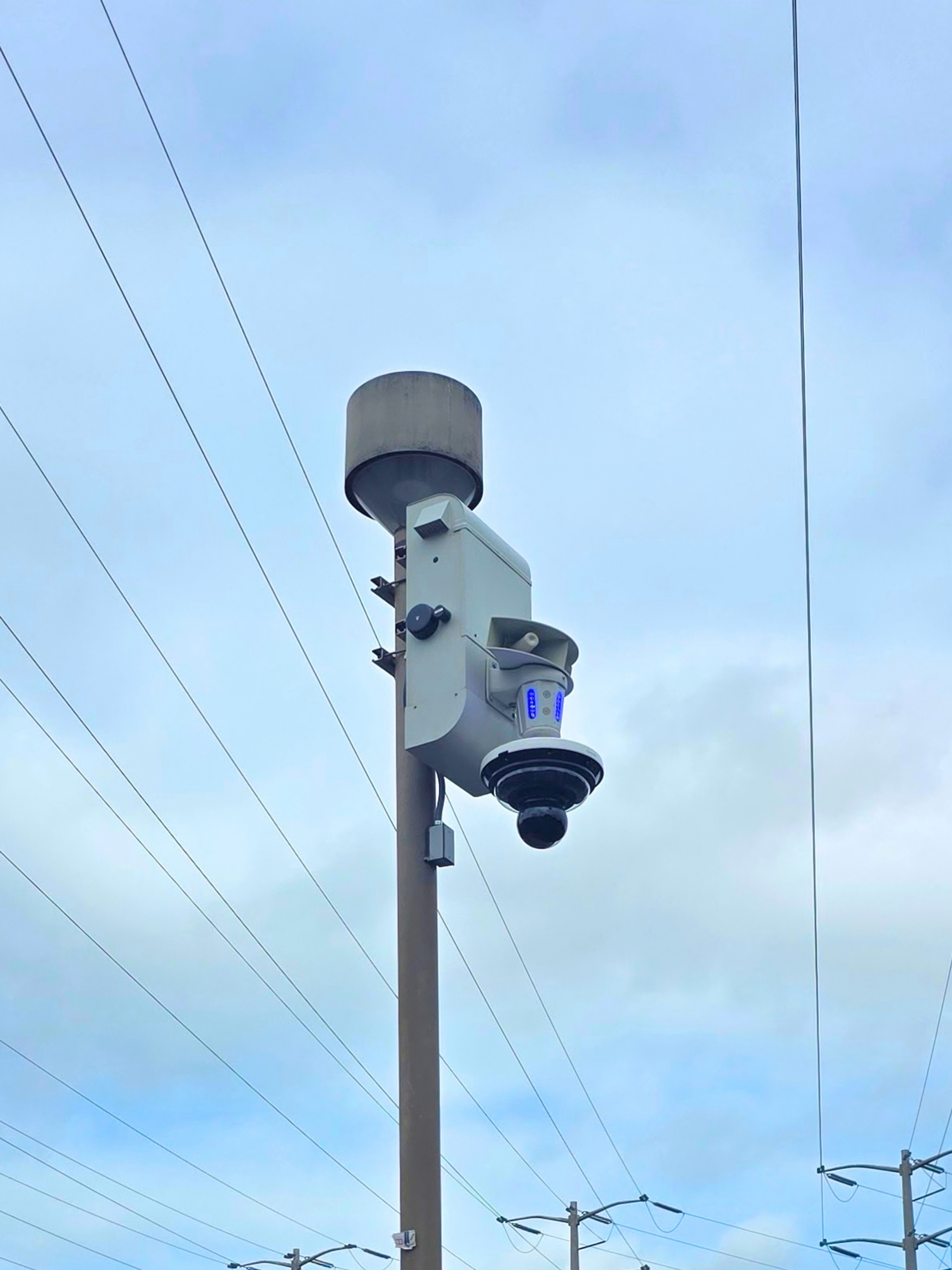 Action-CS Light Pole Power Kit installed on an existing light pole
